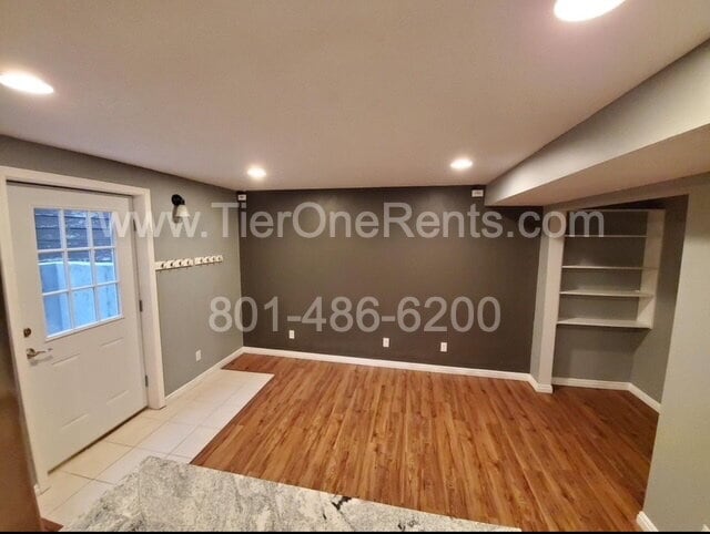 Building Photo - NO DEPOSIT option available for qualified ...