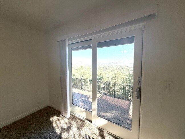 Building Photo - Million Dollar Views in Haisley Homestead!