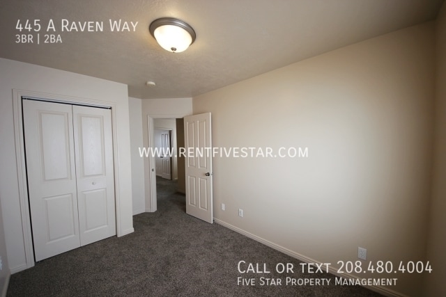 Building Photo - 445 A Raven Way