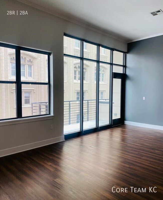 Building Photo - 1300 Baltimore Ave