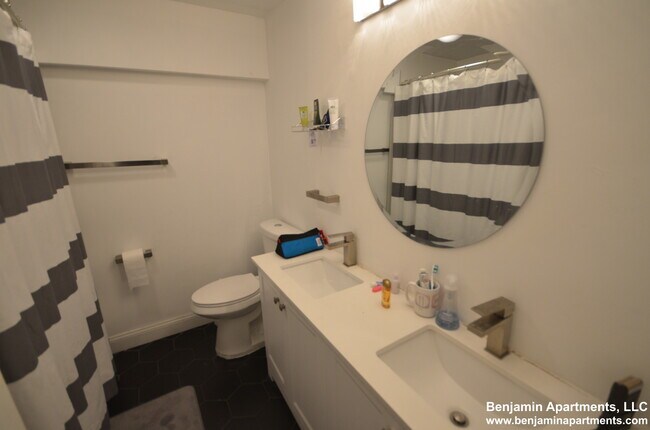 Building Photo - 480 Massachusetts Ave