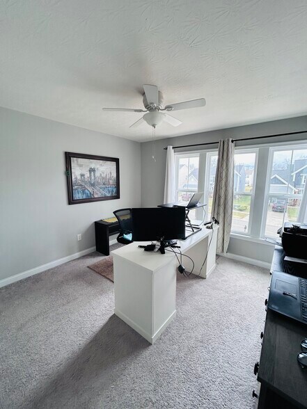 Building Photo - 1504 Englewood Ct