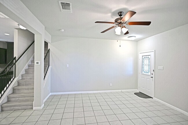 Building Photo - 2510 Diamondback Trail