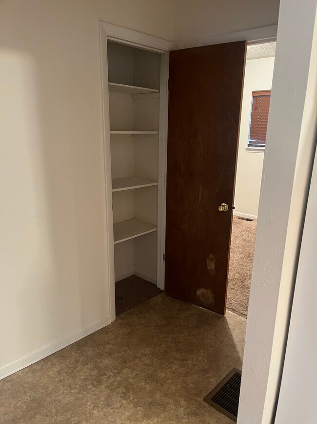 Hallway closet - 1013 Arizona Ave