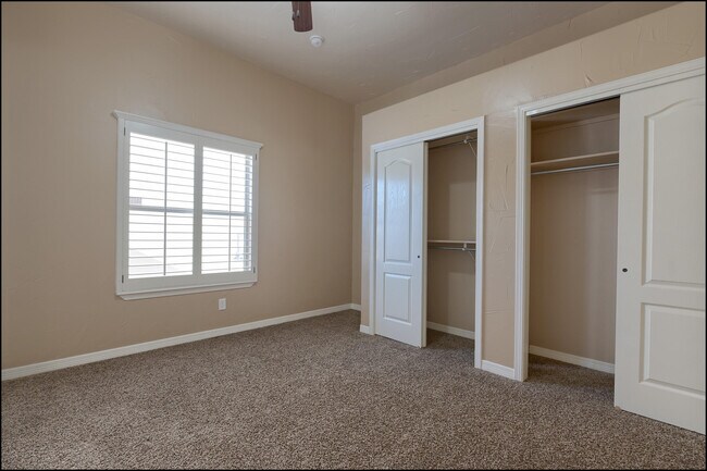 Building Photo - 3065 Snowy Point Dr