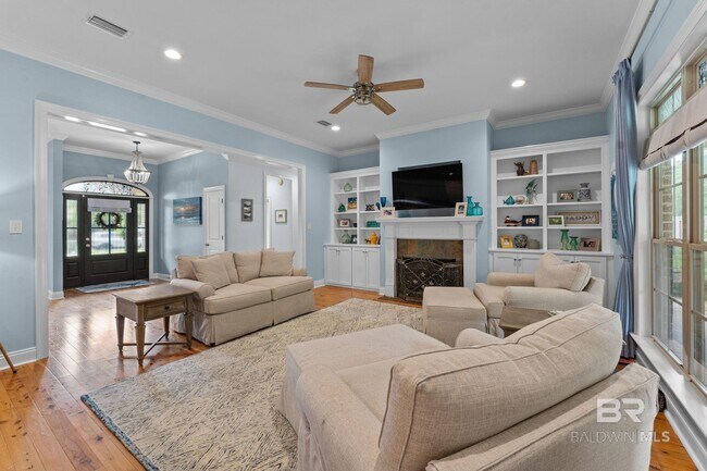 Building Photo - 25911 Tealwood Dr