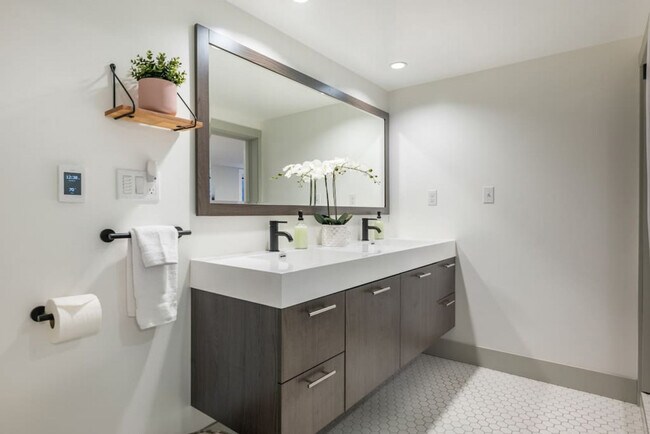 Building Photo - 7938 Densmore Ave N