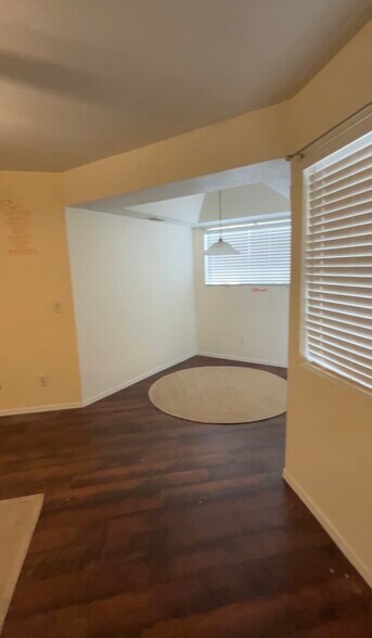 Building Photo - 1720 E Thunderbird Rd