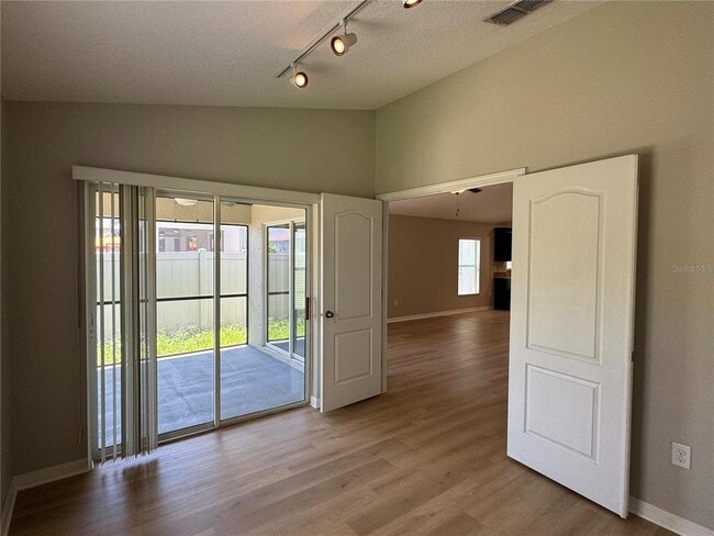 Building Photo - 10405 Summer Azure Dr