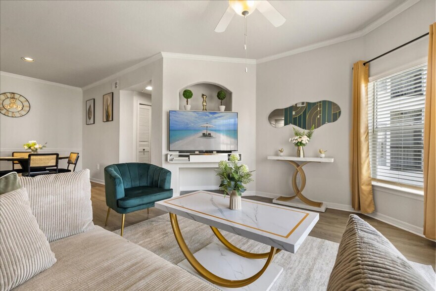 Building Photo - 19138 Portofino Dr