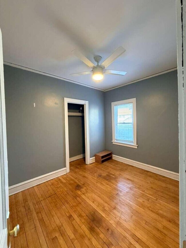 Building Photo - 2215 N 15th St