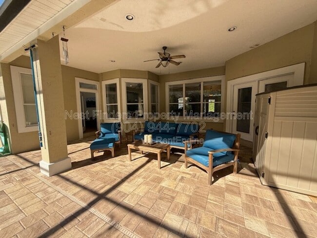 Building Photo - 12784 Cattail Pond Cir S