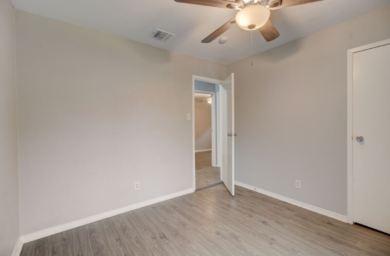 Building Photo - 13614 Larkbrook St