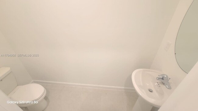 Building Photo - 226 SW 159th Ct