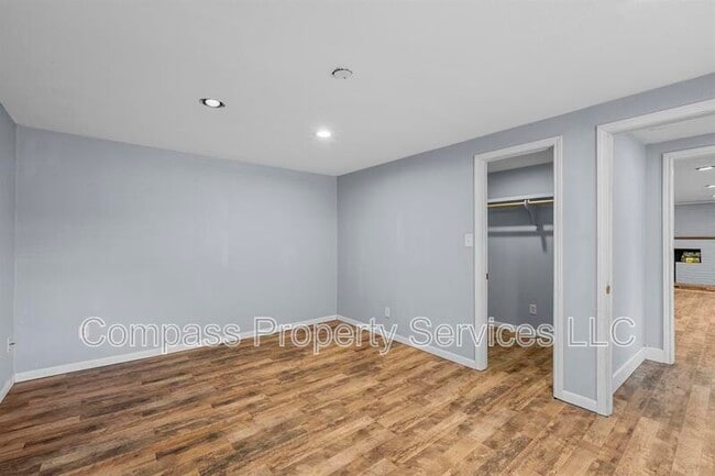 Building Photo - 1401 Springdale St