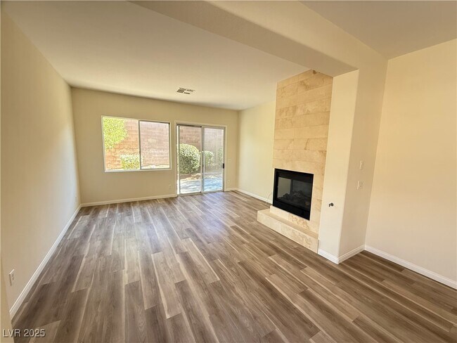 Building Photo - 10657 Sapphire Vista Ave