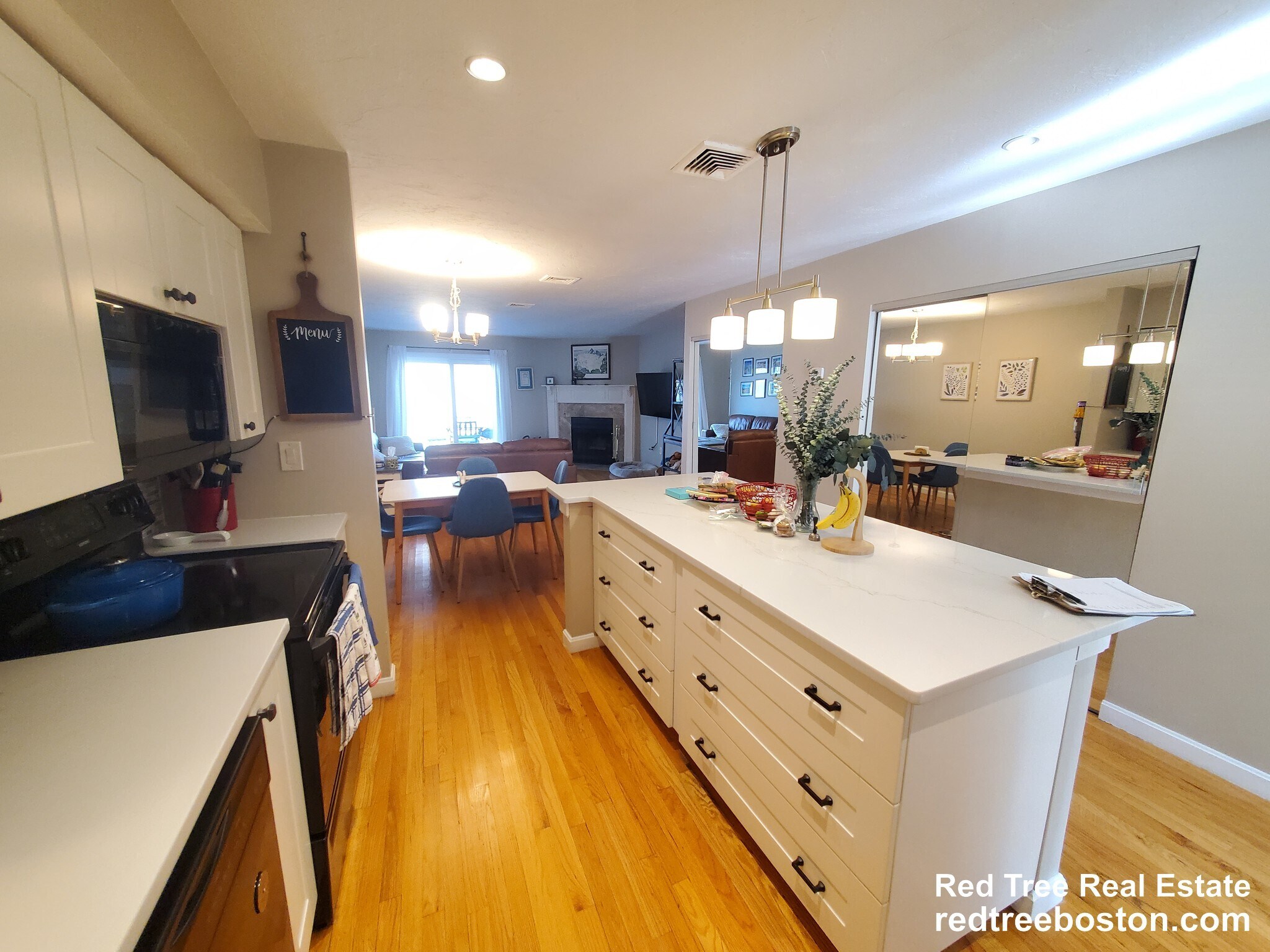 Building Photo - 1400 Lagrange St