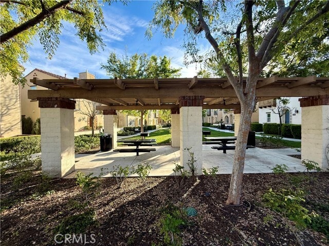 Building Photo - 444 Maravilla Ln