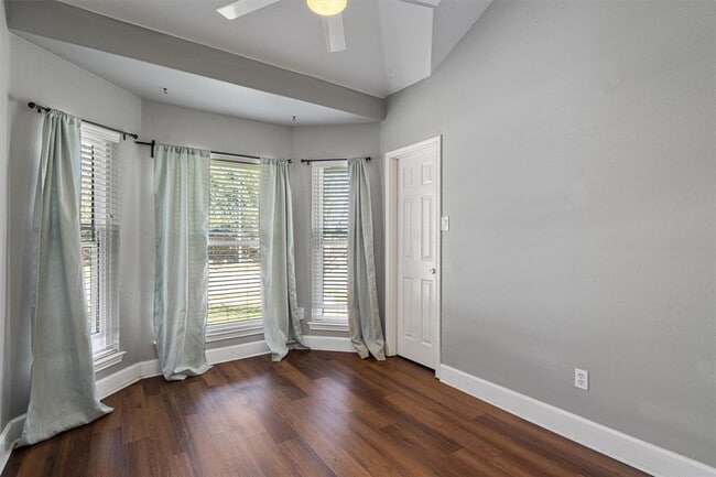 Building Photo - 1554 Lorson Loop