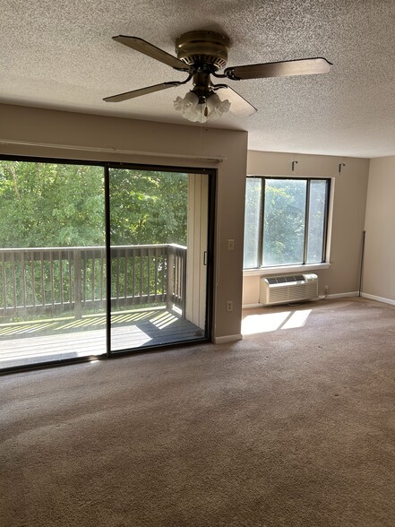 Building Photo - 175 Mill Pond Rd