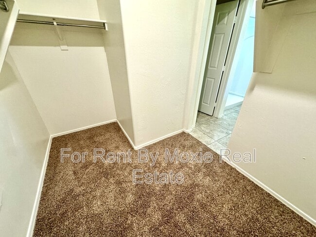 Building Photo - 2421 E San Borja Trail