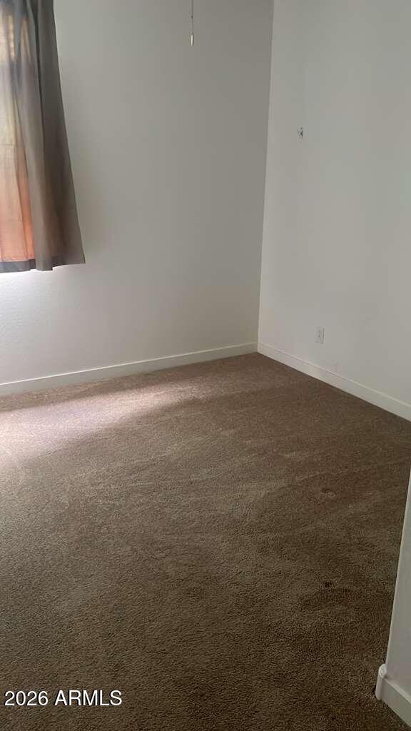 Building Photo - 1318 E Irwin Ave