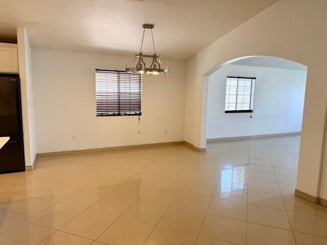 Building Photo - San Luis Large Home with Solar Panels and Fenced Back Yard ( Incluye Solares)