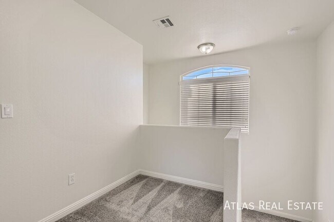 Building Photo - 9278 Shellmont Ct