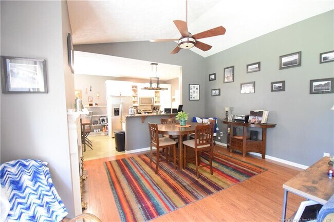 Building Photo - 187 Lakewind Ct