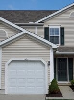 Building Photo - 33426 Halle Ct