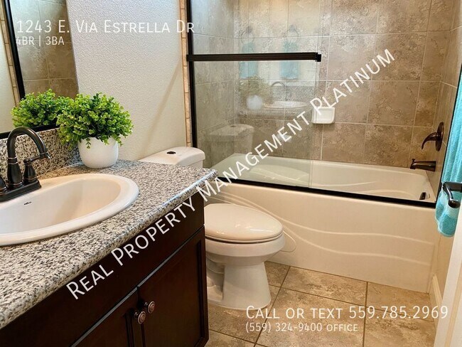 Building Photo - 1243 E Via Estrella Dr