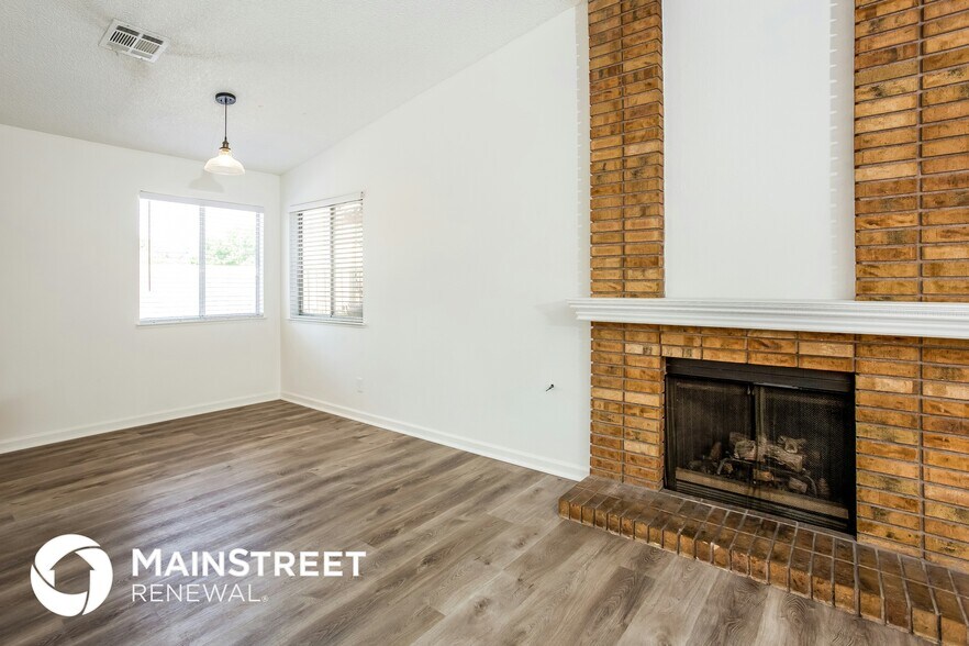 Building Photo - 6536 W Joe Michael Way