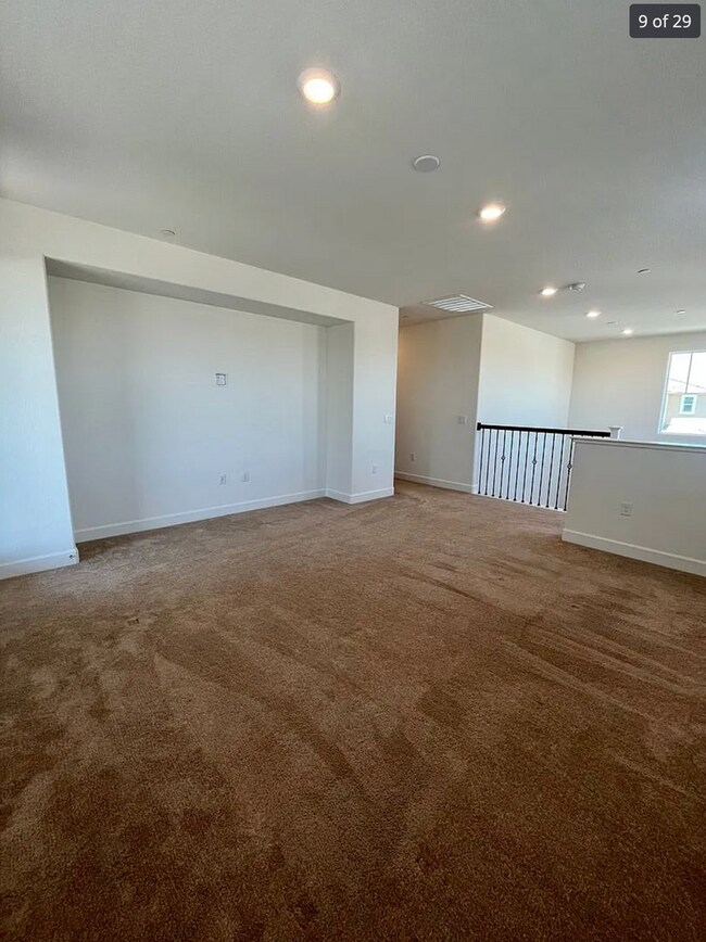Building Photo - North Lake (Natomas) 4/3+ HUGE Bonus!  WATER VIEW!! - Please read entire ad for viewings!