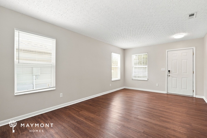 Building Photo - 3948 Rosette Dr