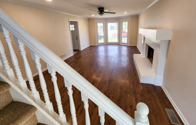 Building Photo - 2485 Zachary Woods Dr NW