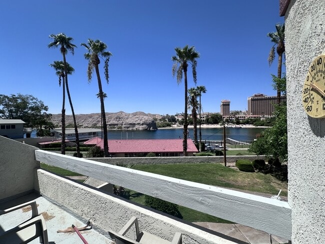 Building Photo - 441 Moser Ave