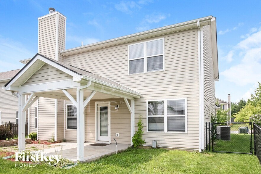 Building Photo - 12509 Wolf Run Rd