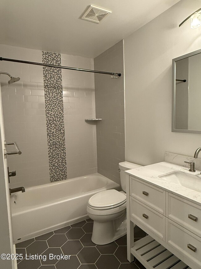Building Photo - 5012 Kames Square