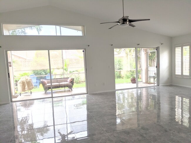 Building Photo - 22889 Sterling Lakes Dr
