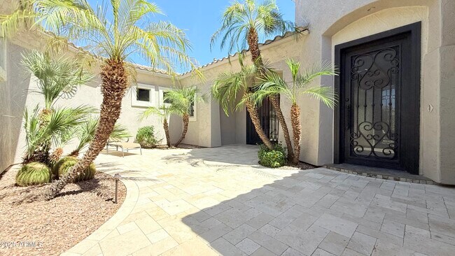 Building Photo - 4501 E Timberline Ct