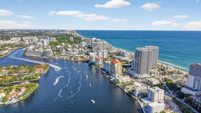 Building Photo - 153 N Seabreeze Blvd