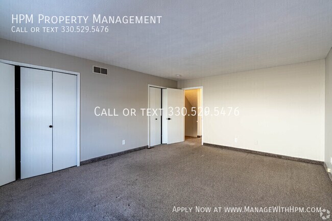 Building Photo - 9996 Delores Dr