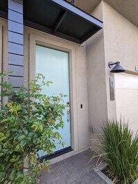 Building Photo - 955 Edy Ln