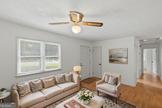 Building Photo - 4400 Winding Creek Dr