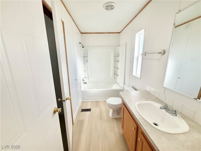 Building Photo - 4210 E Cheyenne Way