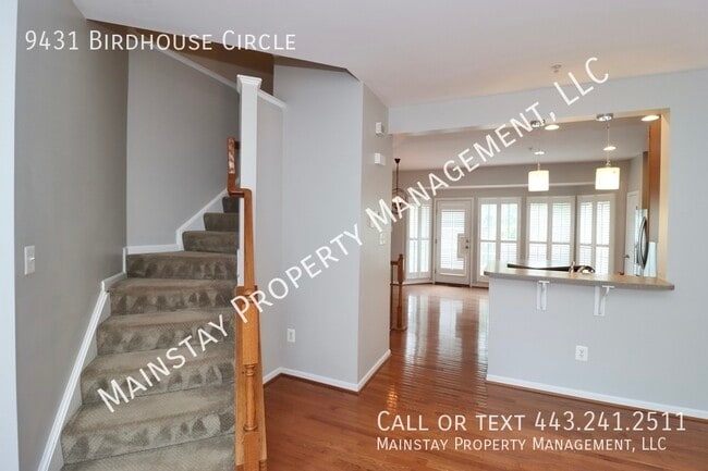 Building Photo - 9431 Birdhouse Cir