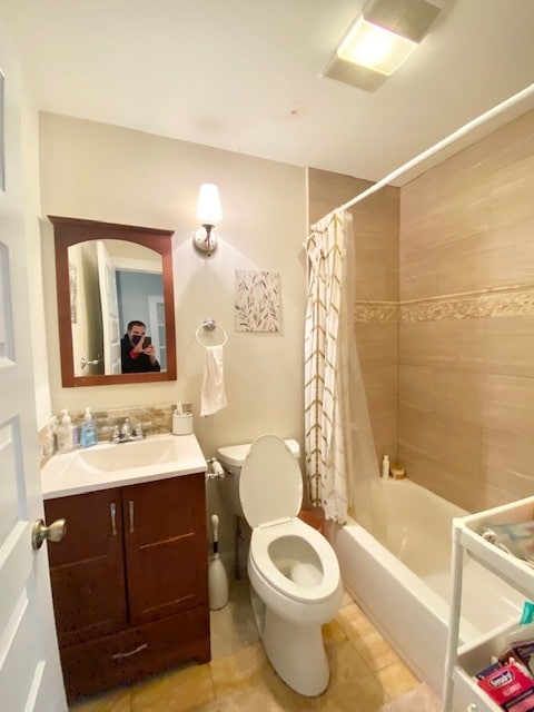 Building Photo - 11 Babcock St