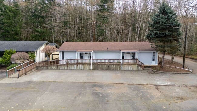 Building Photo - 332 Birch