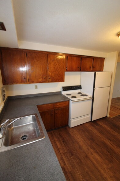 Building Photo - 340 Park Ave