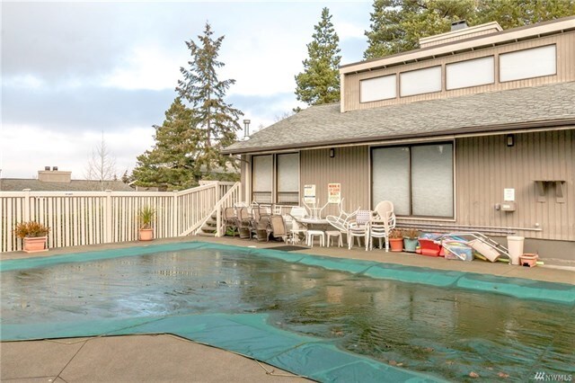 Swimming pool - 3224 80th Ave SE